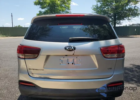 2016 Kia Sorento Lx z USA, uszkodzony, nr VIN 5XYPGDA53GG013289